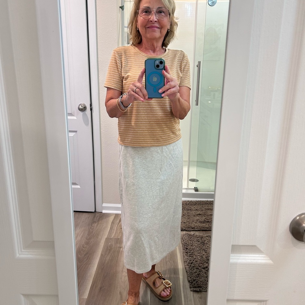 Women's  Grey Midi Skirt - Lightweight Casual